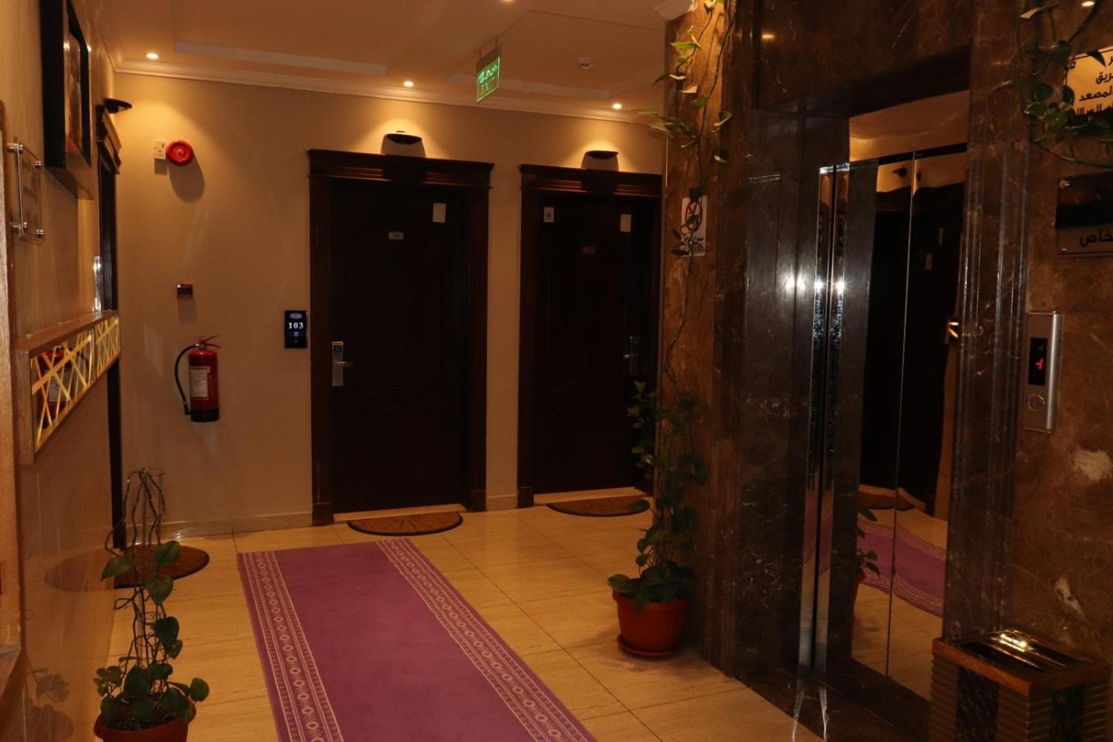 Al Bateel Furnished Apartments Ер-Ріяд Екстер'єр фото