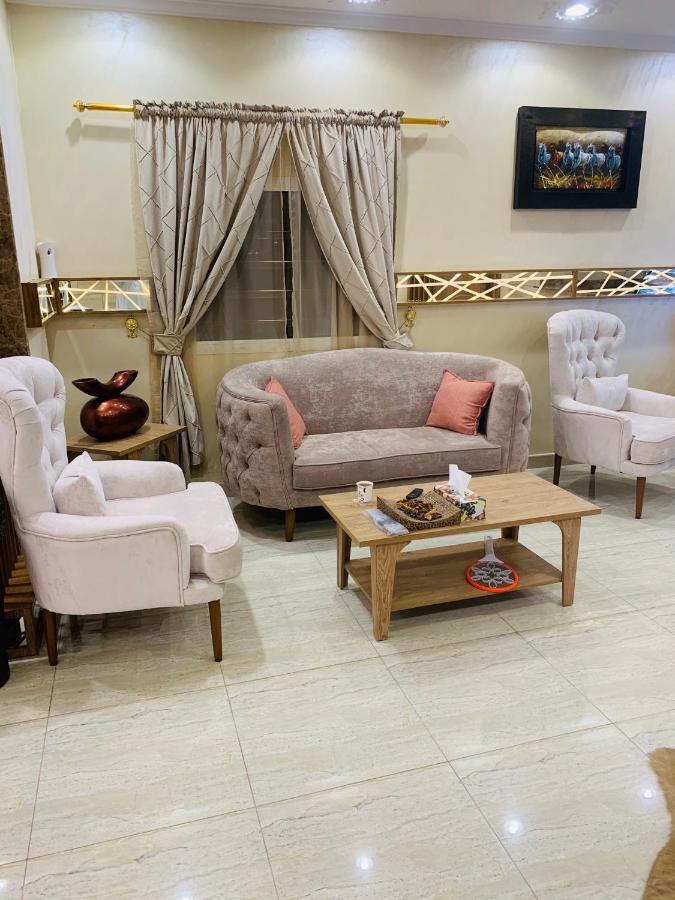 Al Bateel Furnished Apartments Ер-Ріяд Екстер'єр фото